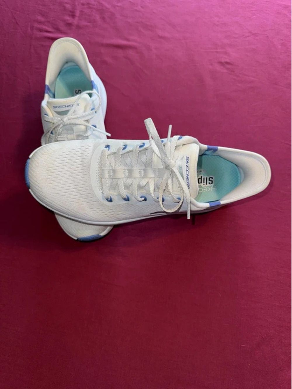 Skechers Slipins 8.5 Women’s white